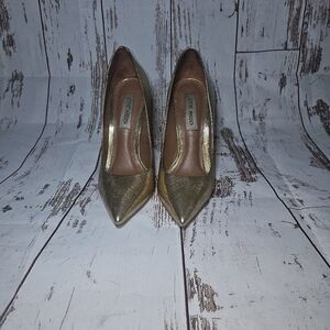 Steve Madden Metallic Gold Pointed Heels
